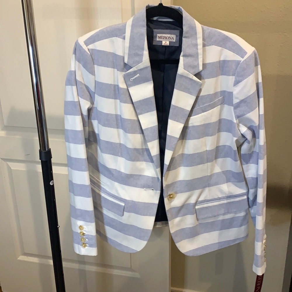 Striped Cotten jacket.
